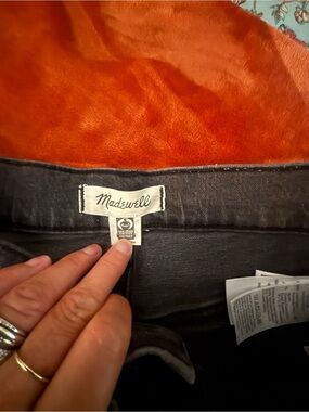 Madewell Black Denim Jeans with Wide-leg